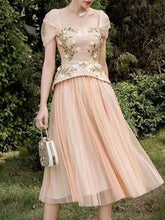 Elegant Square Collar Embroidery Three Dimensional Flower Nail Bead Splicing Mesh Pleated Midi Dress