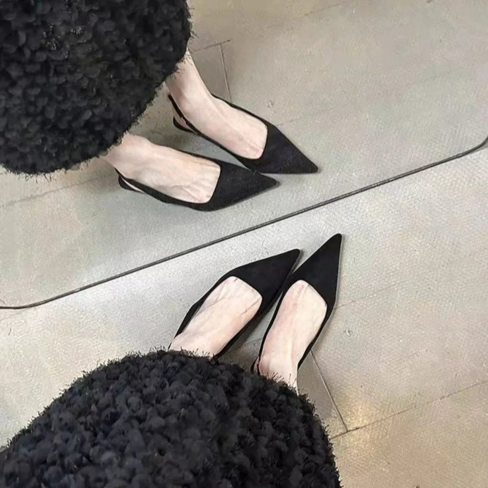 Cover Toe Low Heel