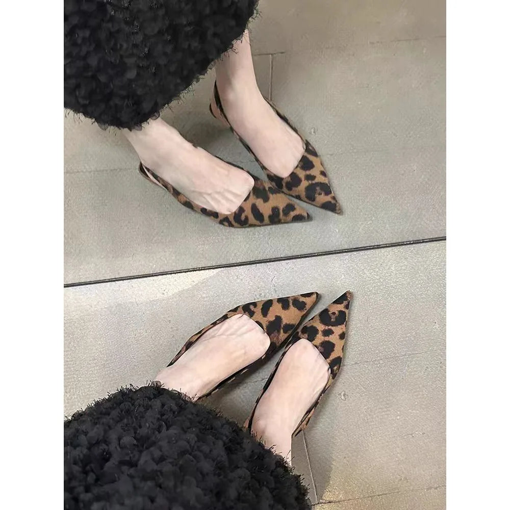 Cover Toe Low Heel