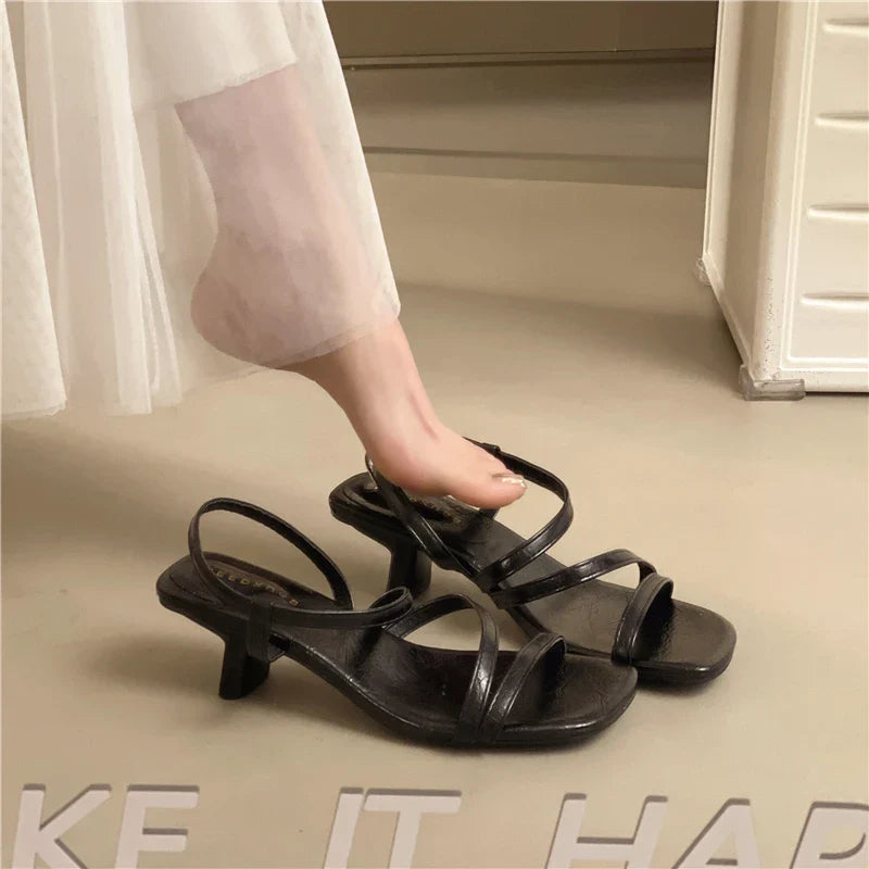 Narrow Band Heel