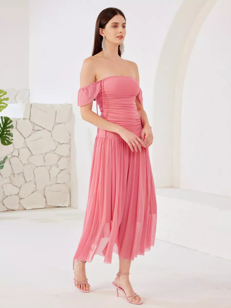 Elegant Off-shoulder Strapless Pleated Sleeveless Midi Dress