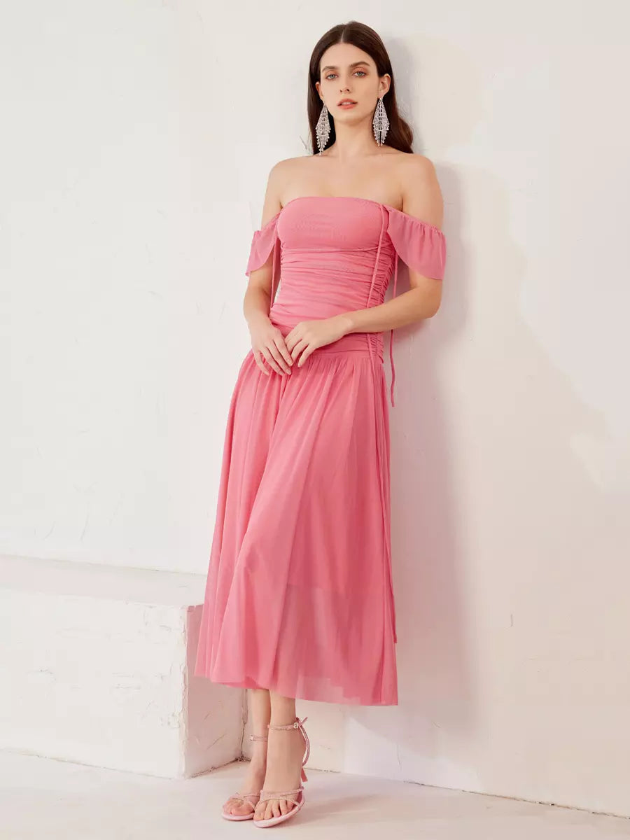 Elegant Off-shoulder Strapless Pleated Sleeveless Midi Dress
