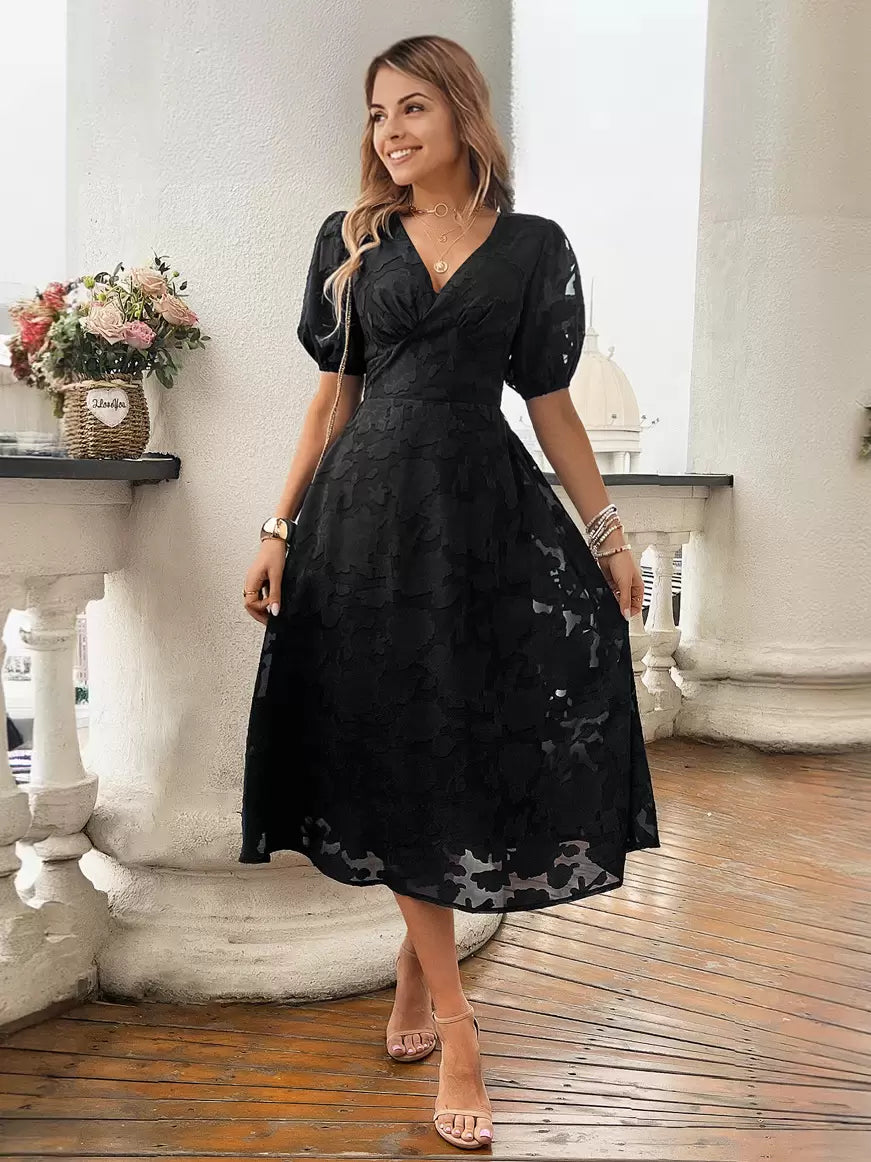 Elegant V-Neck Short Sleeves Lace Dresses