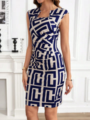 A Geometric Knitted Slimming Knee-Length Elastic Sleeveless Dress