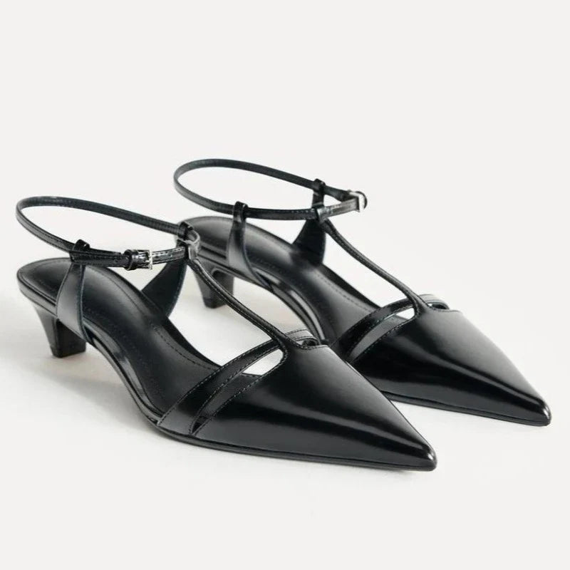 Black Elegant Kitten Heel