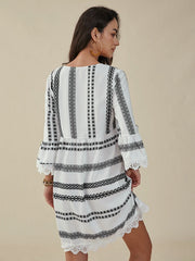 Bohemian Geo Print Lace Stitch V-neck Midi Dress