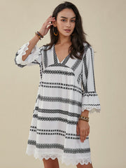 Bohemian Geo Print Lace Stitch V-neck Midi Dress