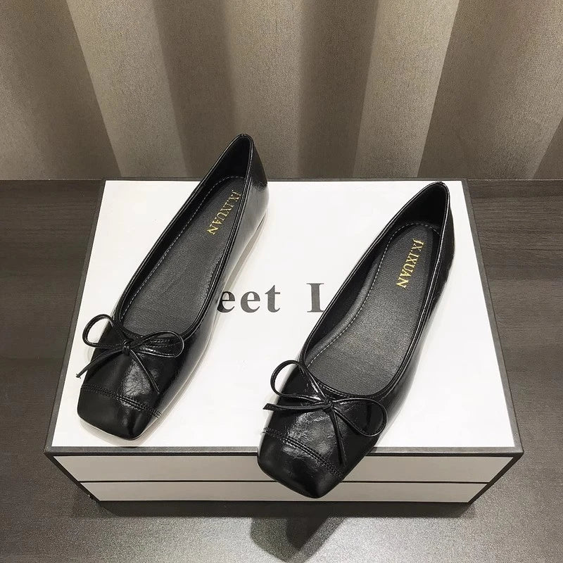 Bowtie Flat Shoes