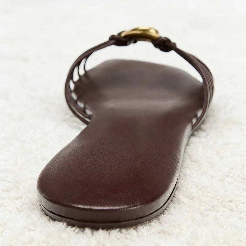 Brown Narrow-Strap Woven Design Flat Slippers Light Comfortable Sandals for Wome Metal Decorations Beach Shoes