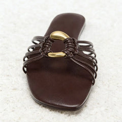 Brown Narrow-Strap Woven Design Flat Slippers Light Comfortable Sandals for Wome Metal Decorations Beach Shoes