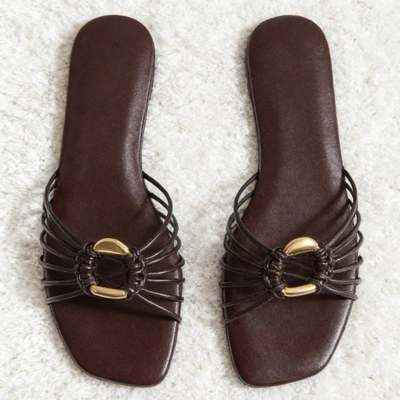 Brown Narrow-Strap Woven Design Flat Slippers Light Comfortable Sandals for Wome Metal Decorations Beach Shoes