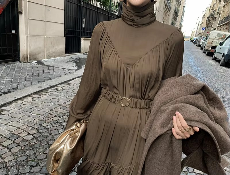 Elegant Turtleneck Long Sleeve A-line Loose Midi Dress