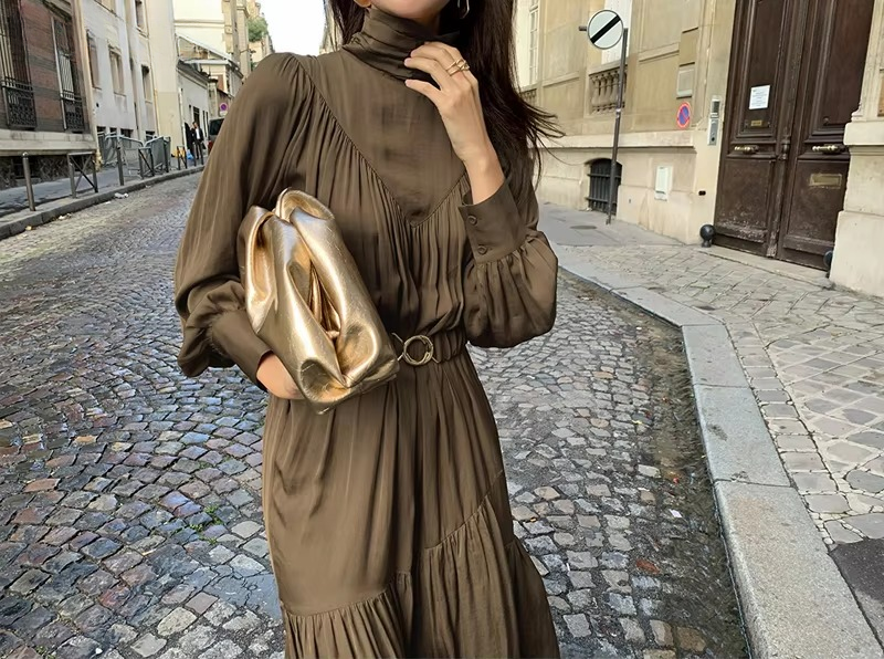 Elegant Turtleneck Long Sleeve A-line Loose Midi Dress