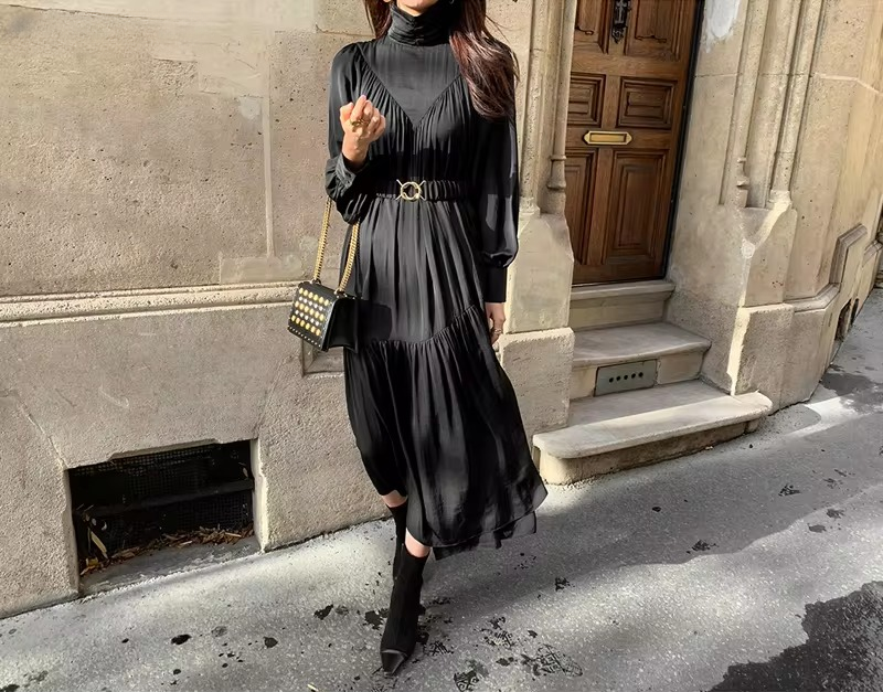Elegant Turtleneck Long Sleeve A-line Loose Midi Dress