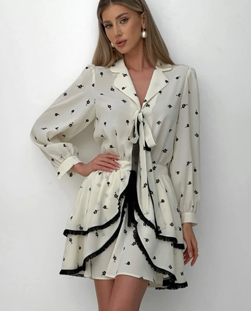Casual Lapel Long Sleeve Mini Dresses Elegant Classic Lace-Up Pleated Dress