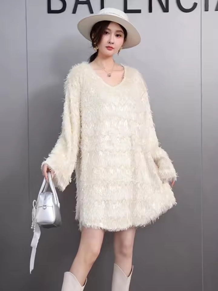 Casual O-Neck Tassels Large Size Plush Mini Dress