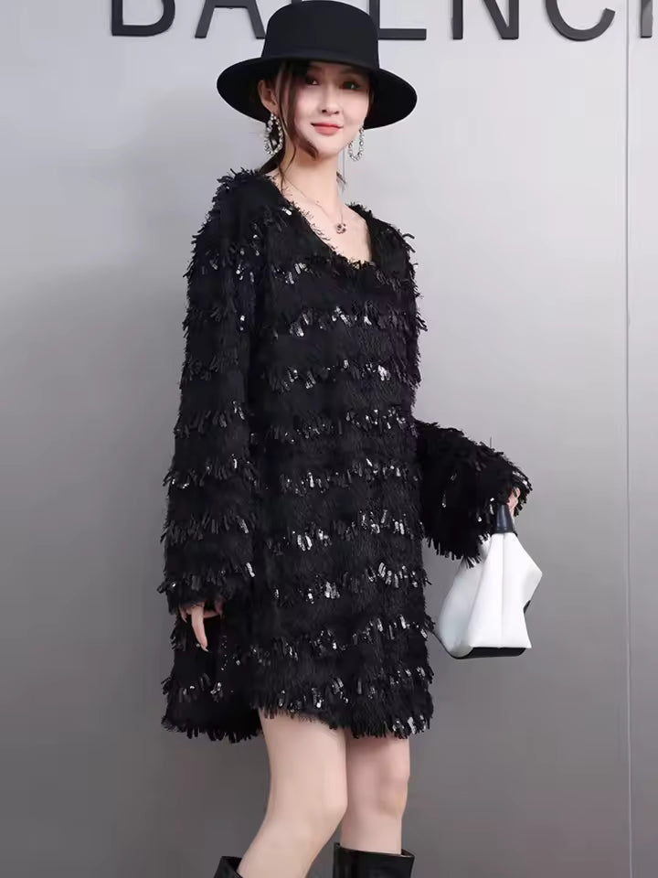 Casual O-Neck Tassels Large Size Plush Mini Dress