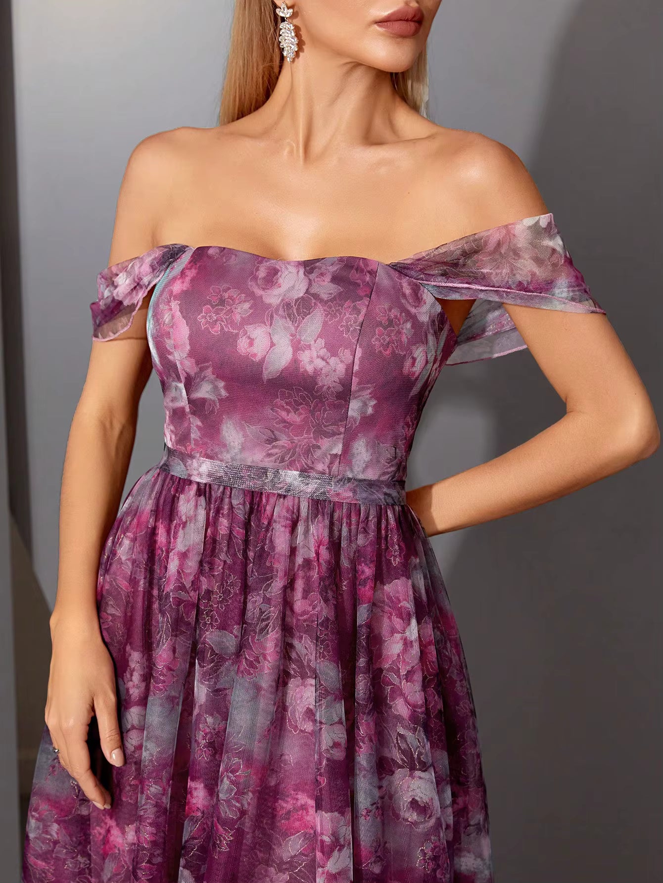 Casual One Collar Printed Pleated Front Short Back Long Mesh Long Skirt With Large Swing Maxi Dress