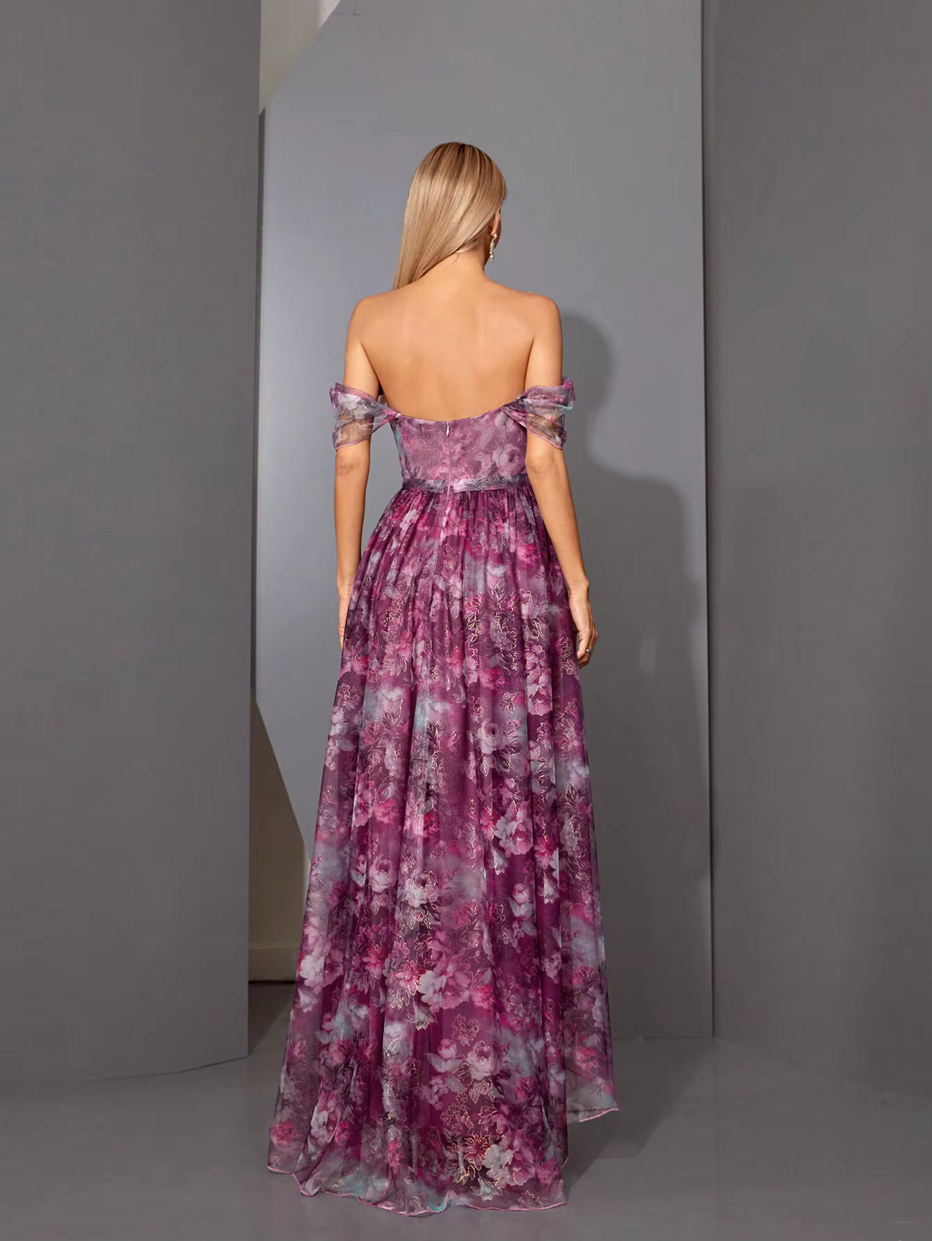Casual One Collar Printed Pleated Front Short Back Long Mesh Long Skirt With Large Swing Maxi Dress
