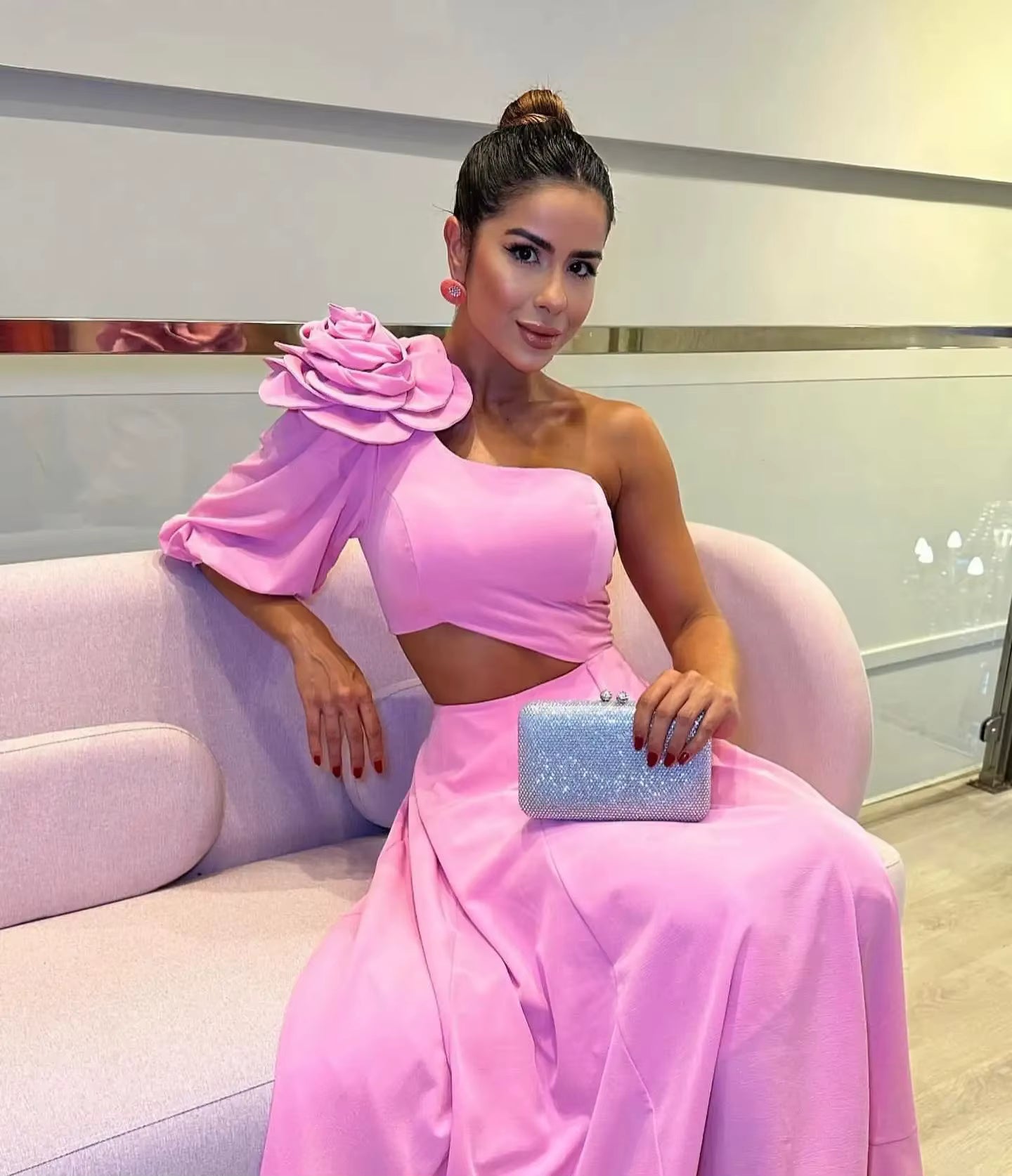 Casual One-Shoulder Appliques With Flower Sloping Shoulder Single Sleeve Waist Large Strapless Dropped Maxi Dress
