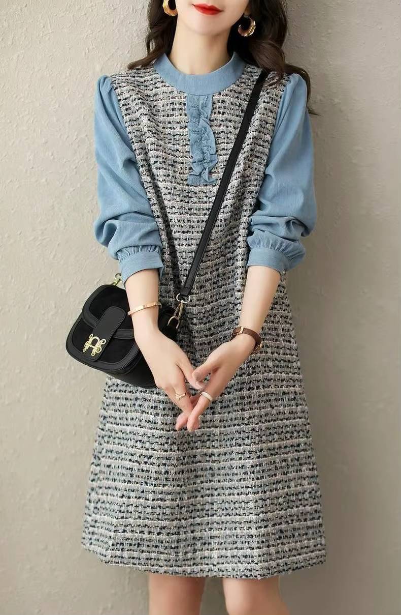 Casual Round Neck Lace Pleated Button Spliced Loose Mini Dress