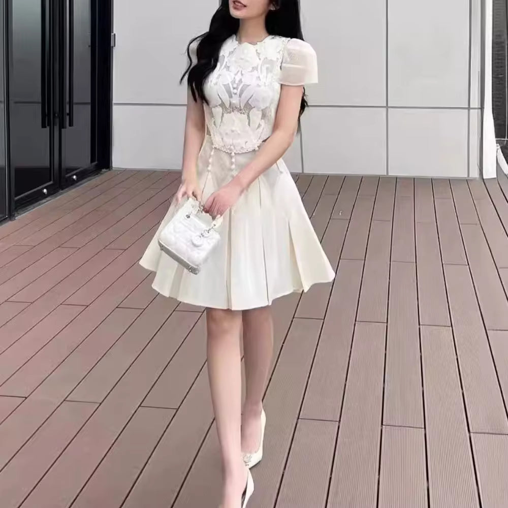 Casual Round Neck Short Sleeves Patchwork Embroidery Mini Dress