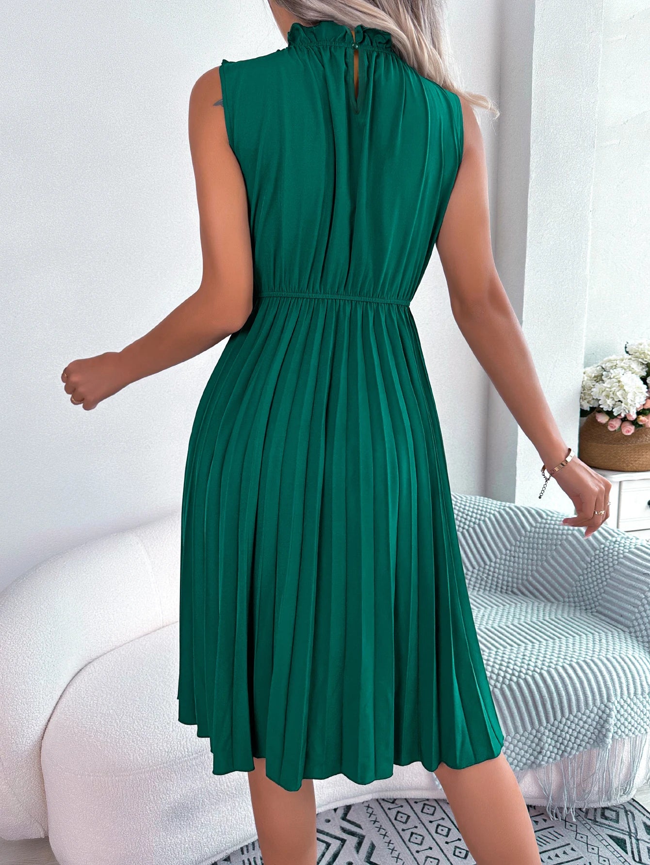 Casual Ruffles Sleeveless Pleated Knee Length Dress