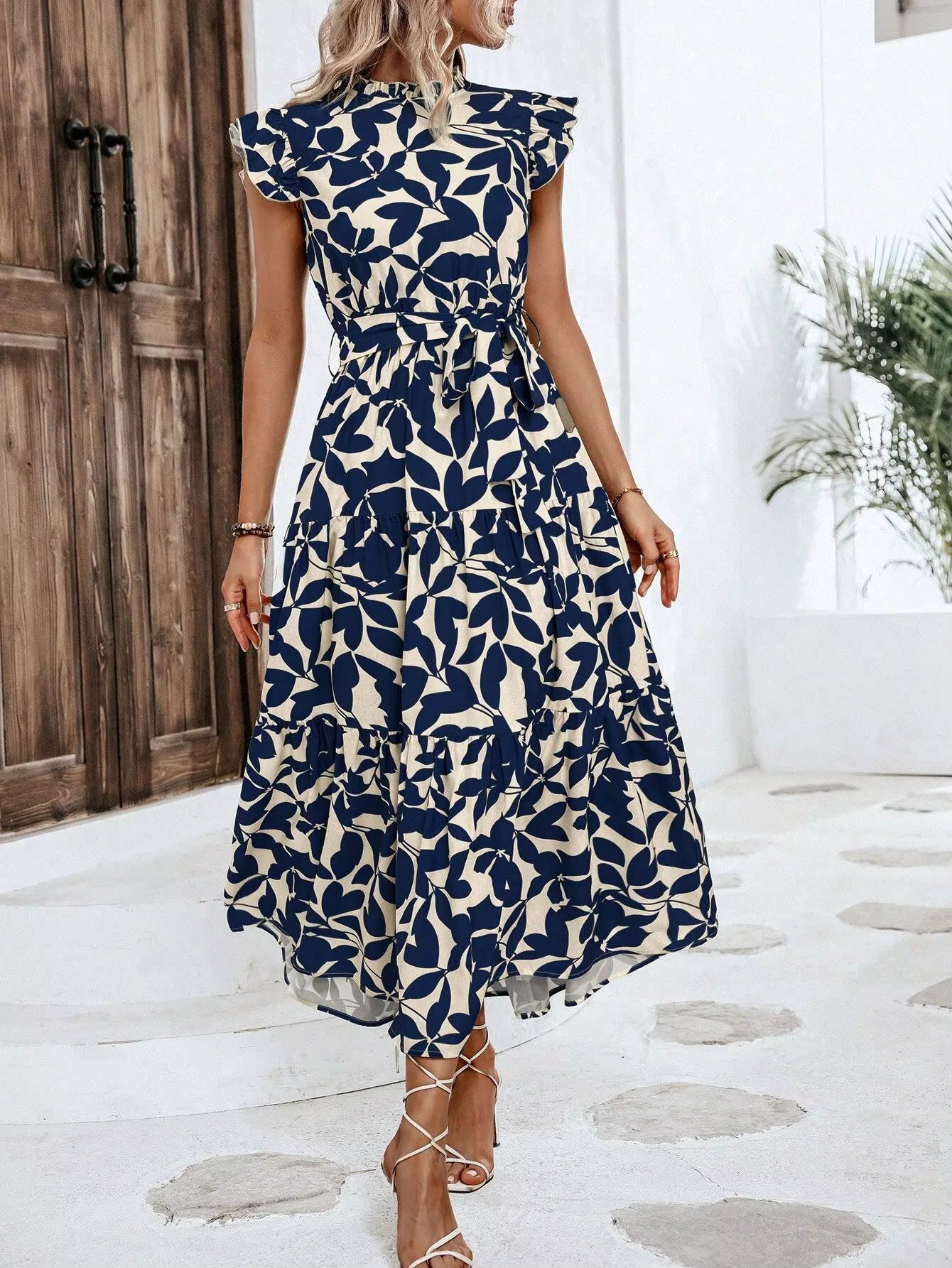 Casual Sashes Floral Print O-Neck Fly Sleeve Lace Up Midi Dresses