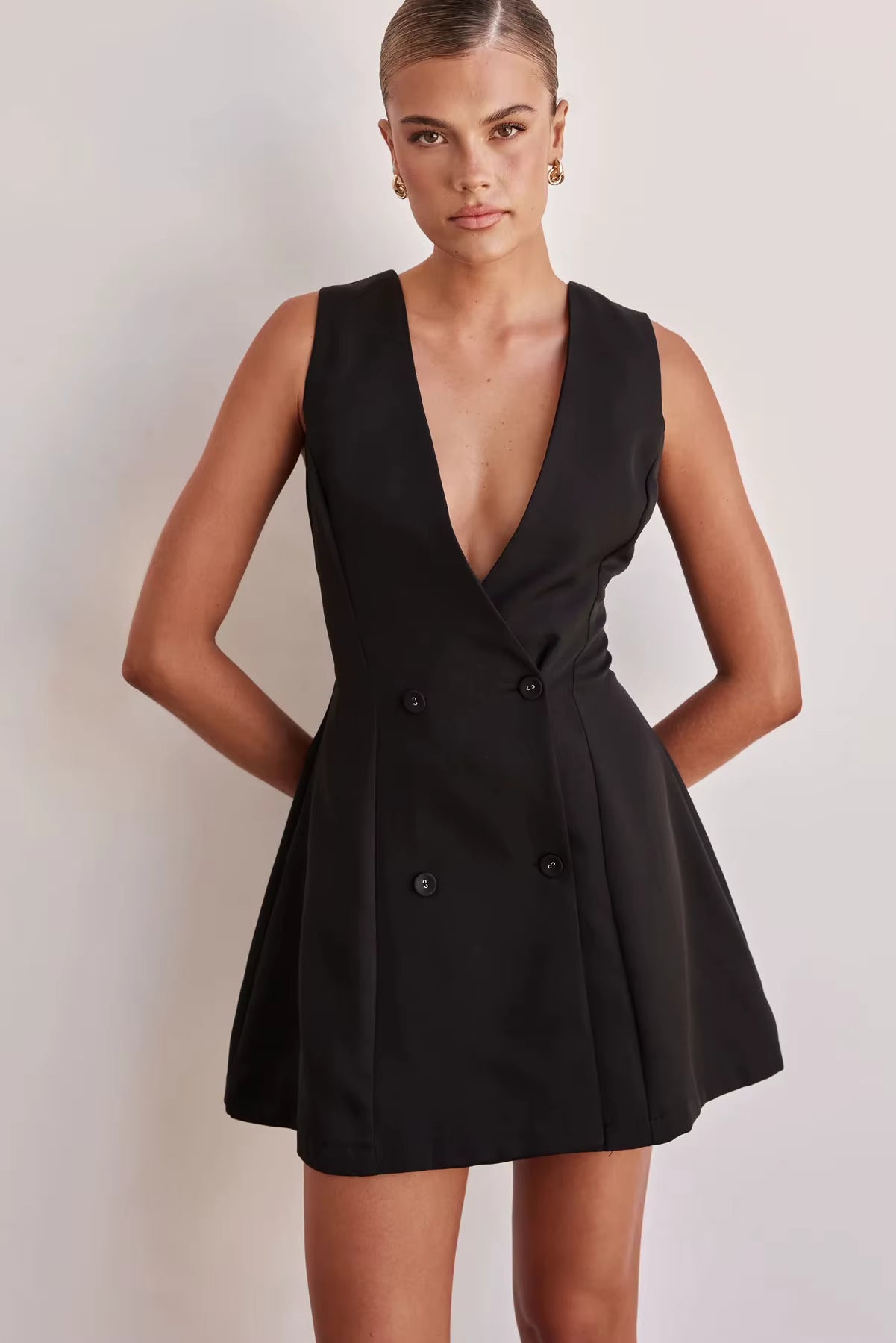 Casual Solid Color Sleeveless Single Breasted Style Street Versatile Formal Mini Dress