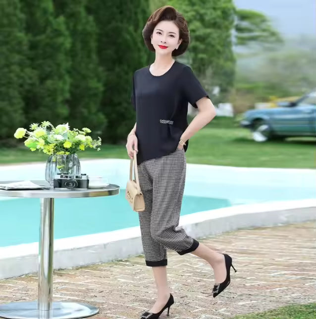 Casual T-shirt And Ankle-length Pants Vintage Style Loose Pant Suits 2 Piece Sets