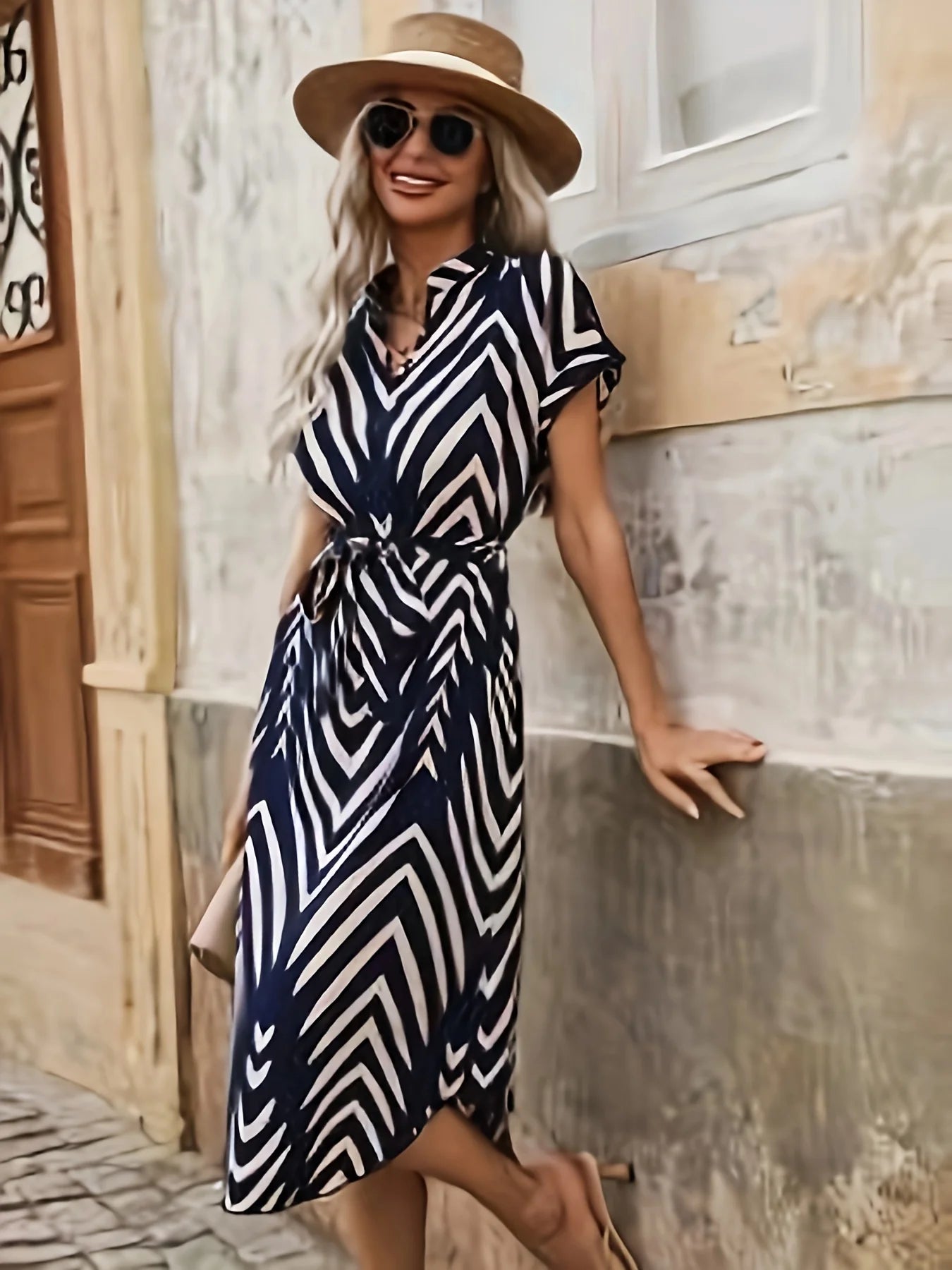 Casual V-neck Short Sleeved Stripe Belt Comfortable Dress