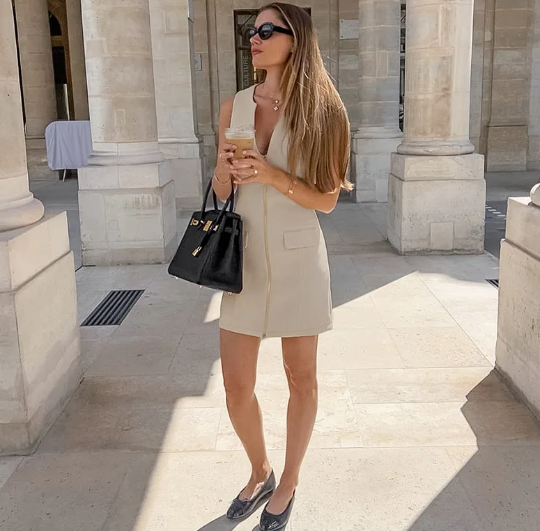Casual V-neck Zippers Pockets Sleeveless Above Knee Mini Dresses
