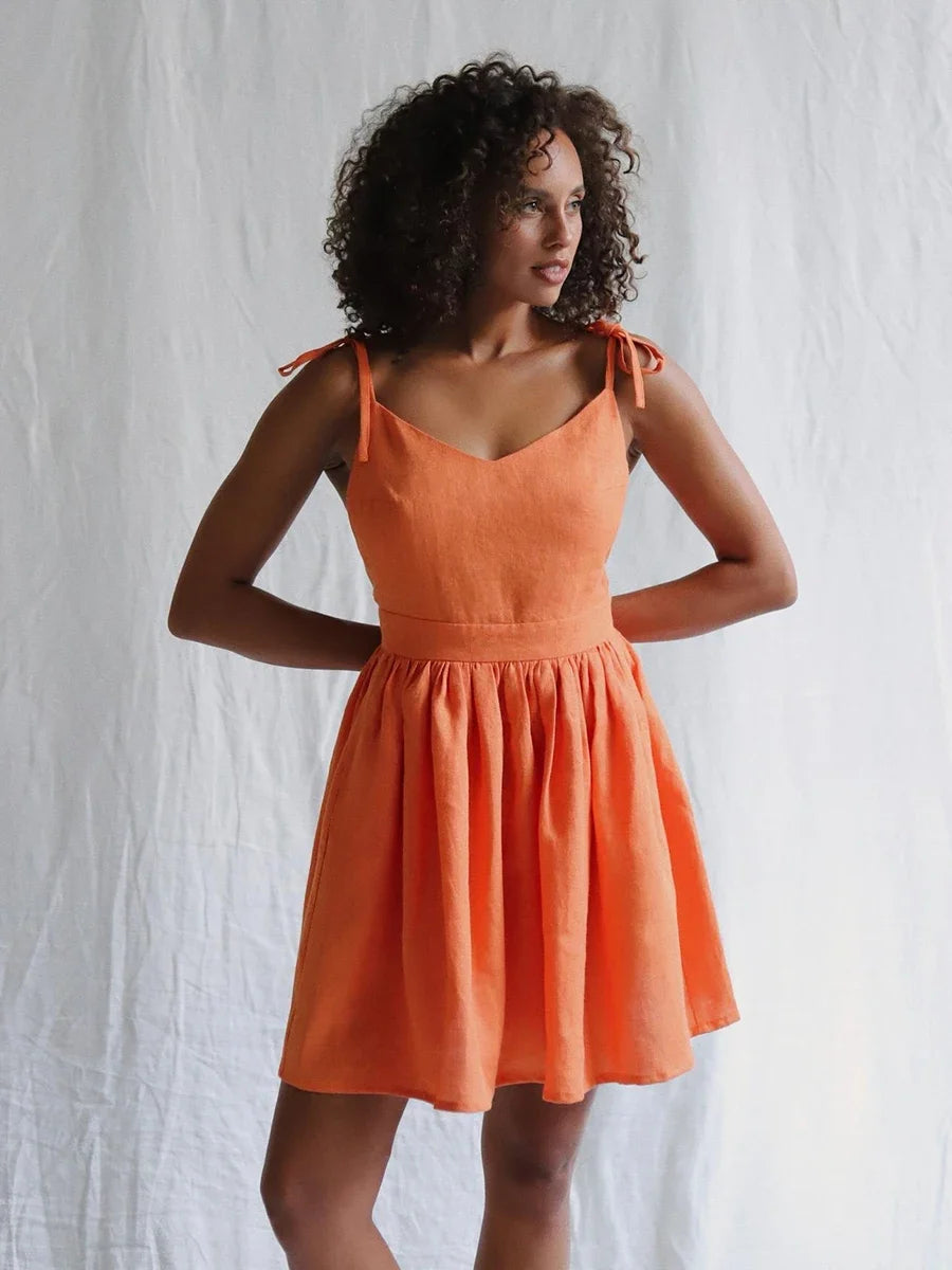 Chic Cotton Spaghetti Strap Solid Color V-neck Short Dress