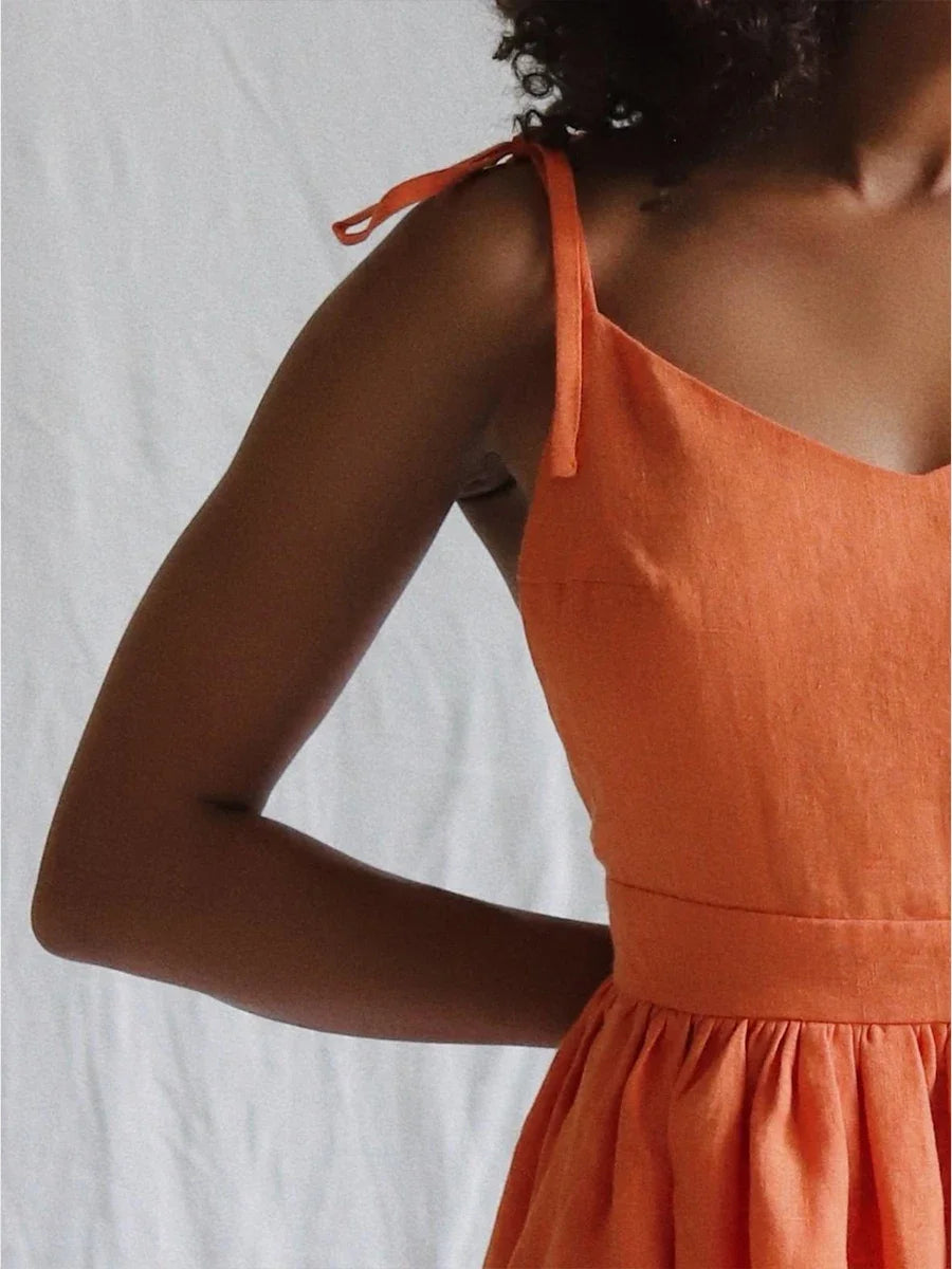 Chic Cotton Spaghetti Strap Solid Color V-neck Short Dress