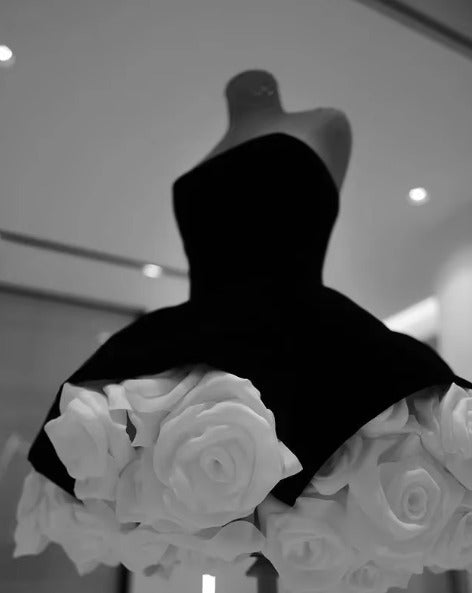 Chic Floral Design Pleated Ruffle Above Knee Swan Velvet Prom Gowns
