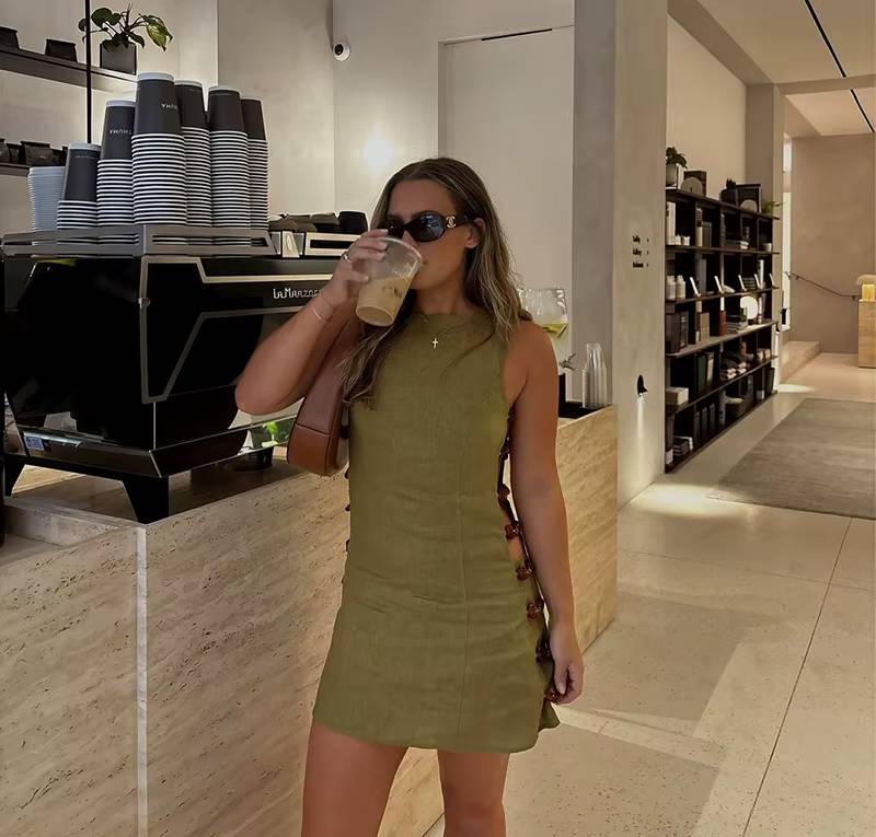 Chic Side Hollow Bead Sleeveless O-neck Slim Mini Dress Streetwear