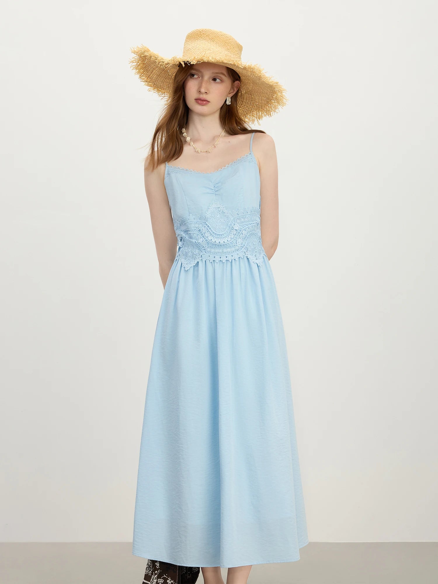 Chic Strappy Holiday Season Beach Stitching Lace Dress