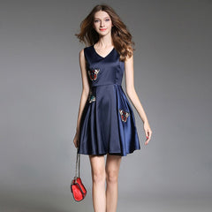 Elegant Chiffon Embroidery Sleeveless Ball Mini Gown