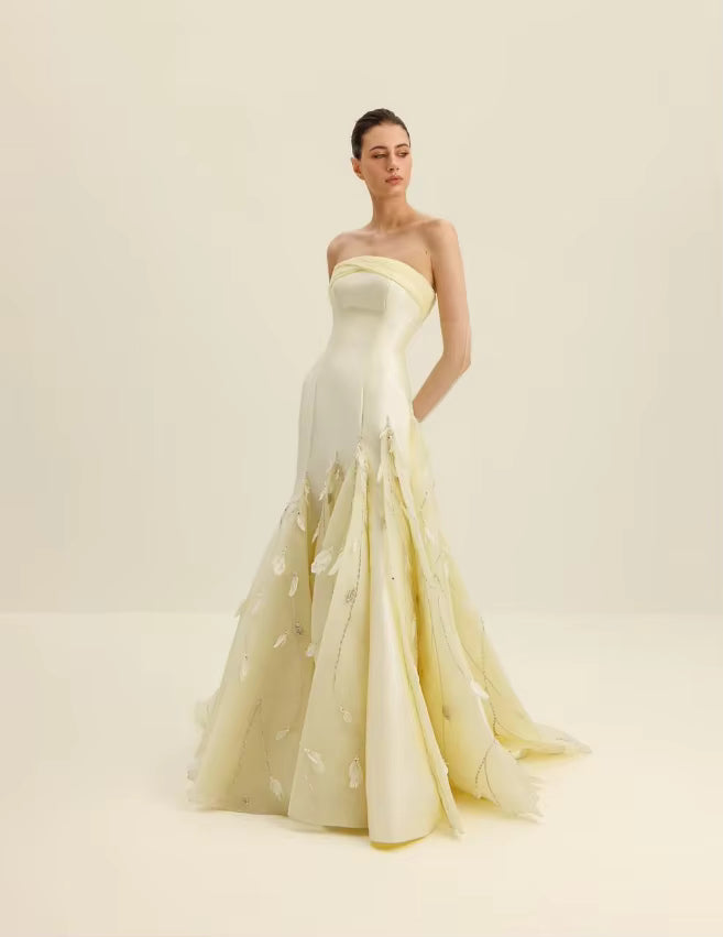 Classic High quality Tulle Tassel Feather Pleat A-line Strapless Long Dress