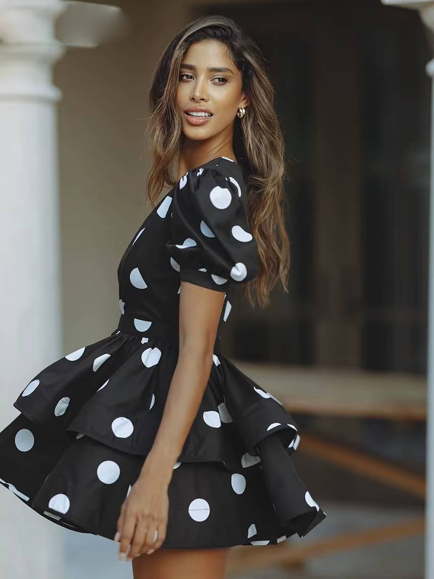 Classic V-Neck Short Sleeve Slim Printed High Waist Pleated Mini Dress