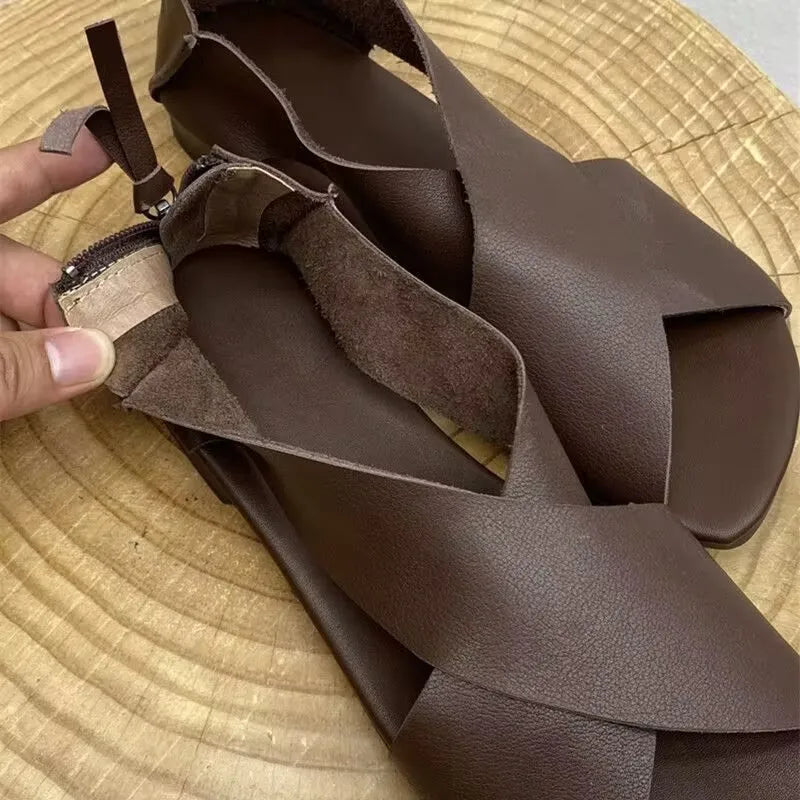 Classics Sandals Casual Beach Simple Sandals Solid Color Leather Female Retro Soft Non-slip Roman Ladies Shoes