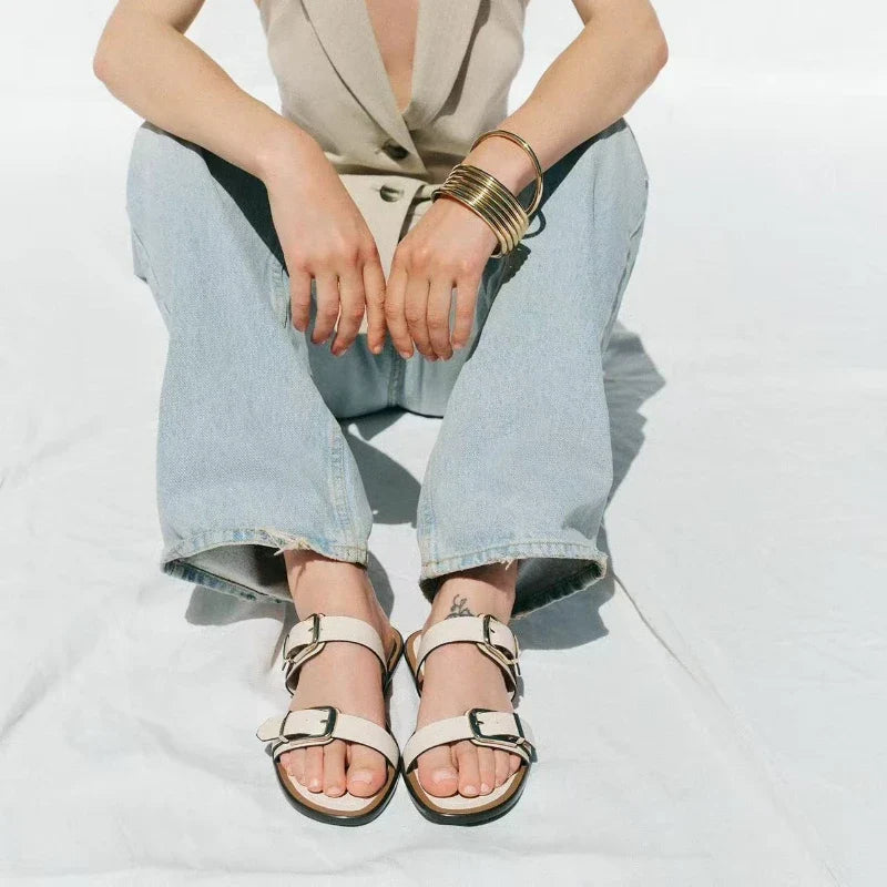 Comfortable Beige Soft Leather Flat Sandals Metal Buckle Designer Shoes