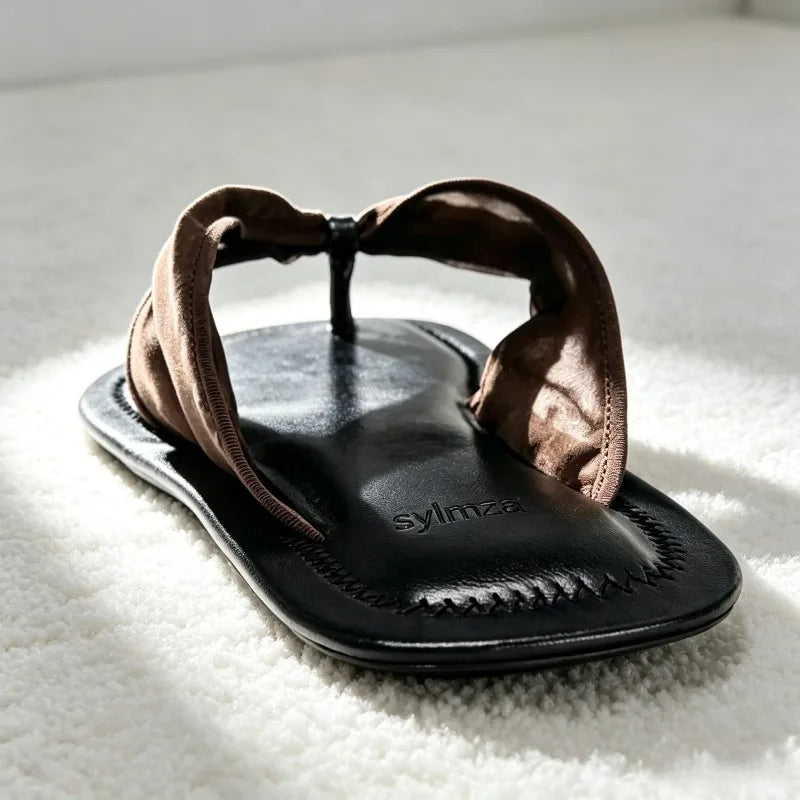 Comfortable Mesh-design Flat Sandals for Clip Toe Beach Flip-flops Light Non-slip Comfortable Shoes