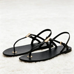 Concise Clip Toe Flat Sandals Ankle Strap Buckle Gladiator Sandals for Girl Luxury Metal Detail Beach Shoes