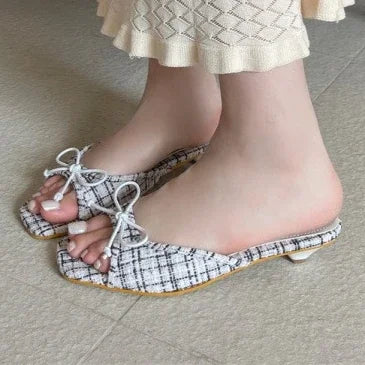 Cotton Fabric Design Kitten Heel