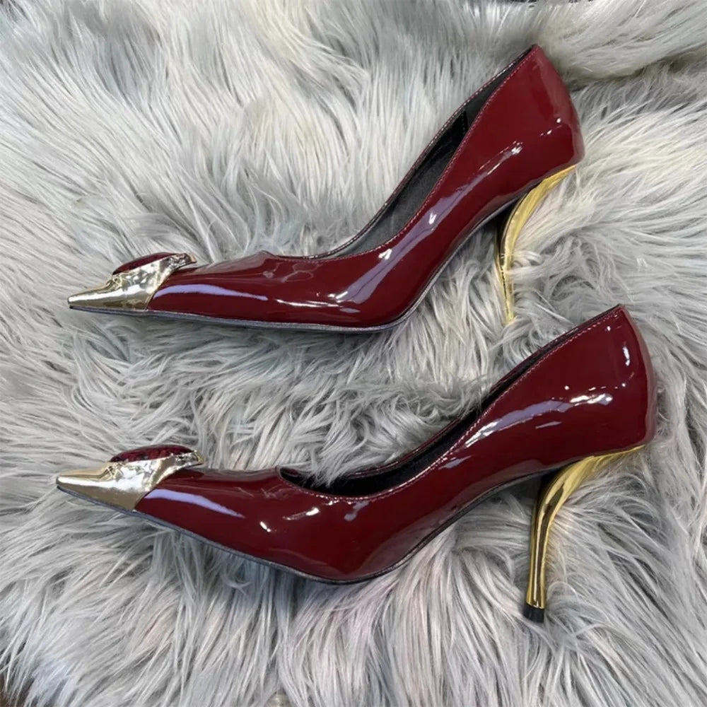 Designer Ladies' Elegant Retro Pointed-toe Shallow Mouth Gemstone High-heeled Metal Patent Leather One-strap Heel