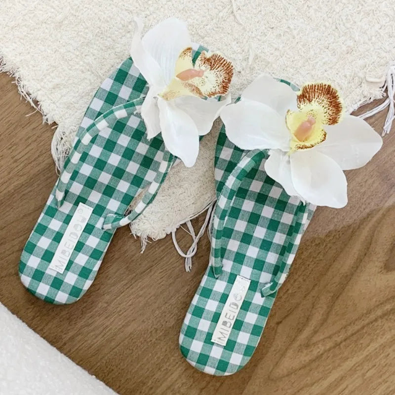Detachable Butterfly Orchid Decoration Flat Slippers Clip Toe Flip Flops Elegant Comfort Hawaiian Vacation Beach Shoe