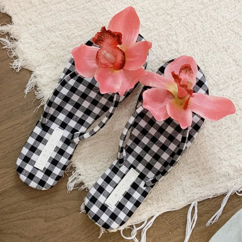 Detachable Butterfly Orchid Decoration Flat Slippers Clip Toe Flip Flops Elegant Comfort Hawaiian Vacation Beach Shoe
