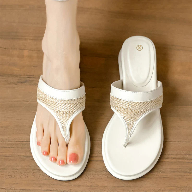 Design Weave Round Clip Toe  Wedges Low Heel