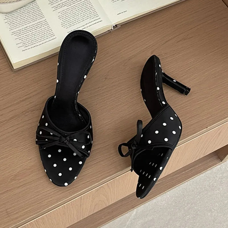 Butterfly-kont Polka Dot Silk Thin Heel